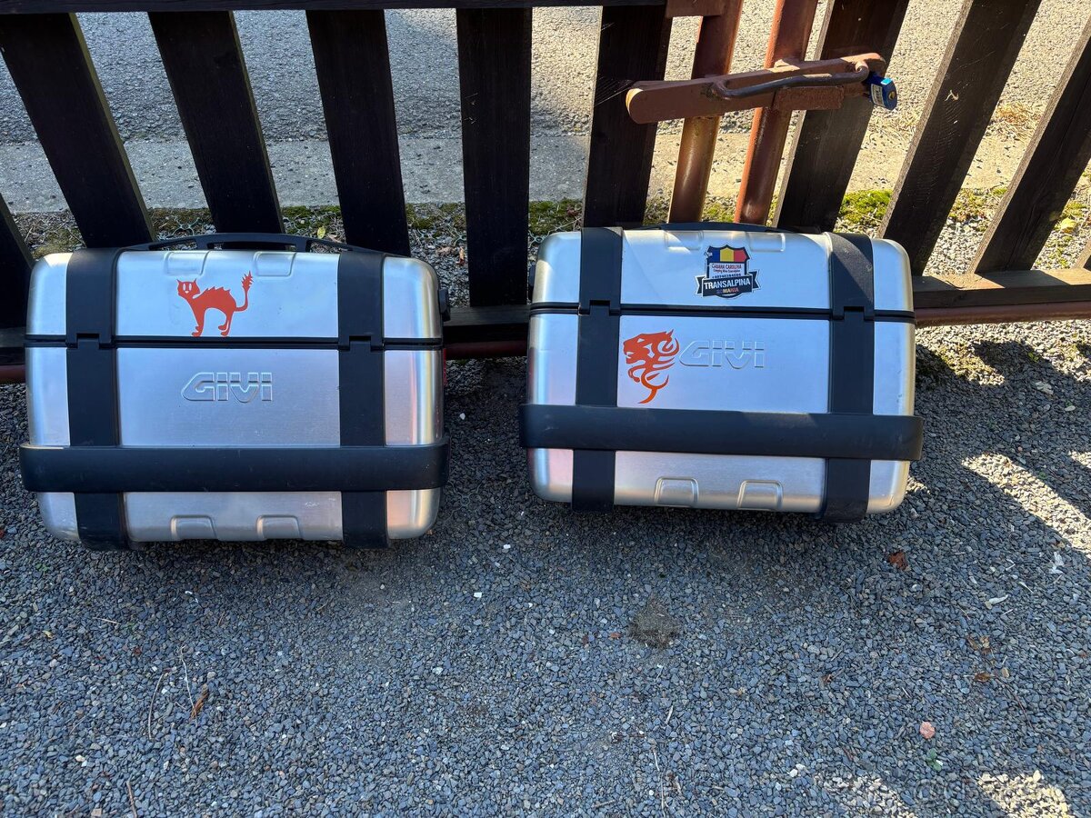 Honda africa twin 1100 DCT - 8