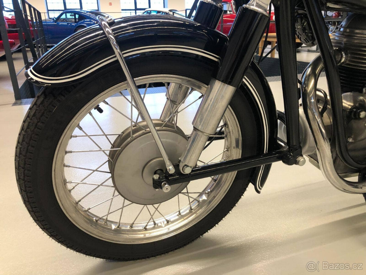 Prodám BMW R 26 - 8