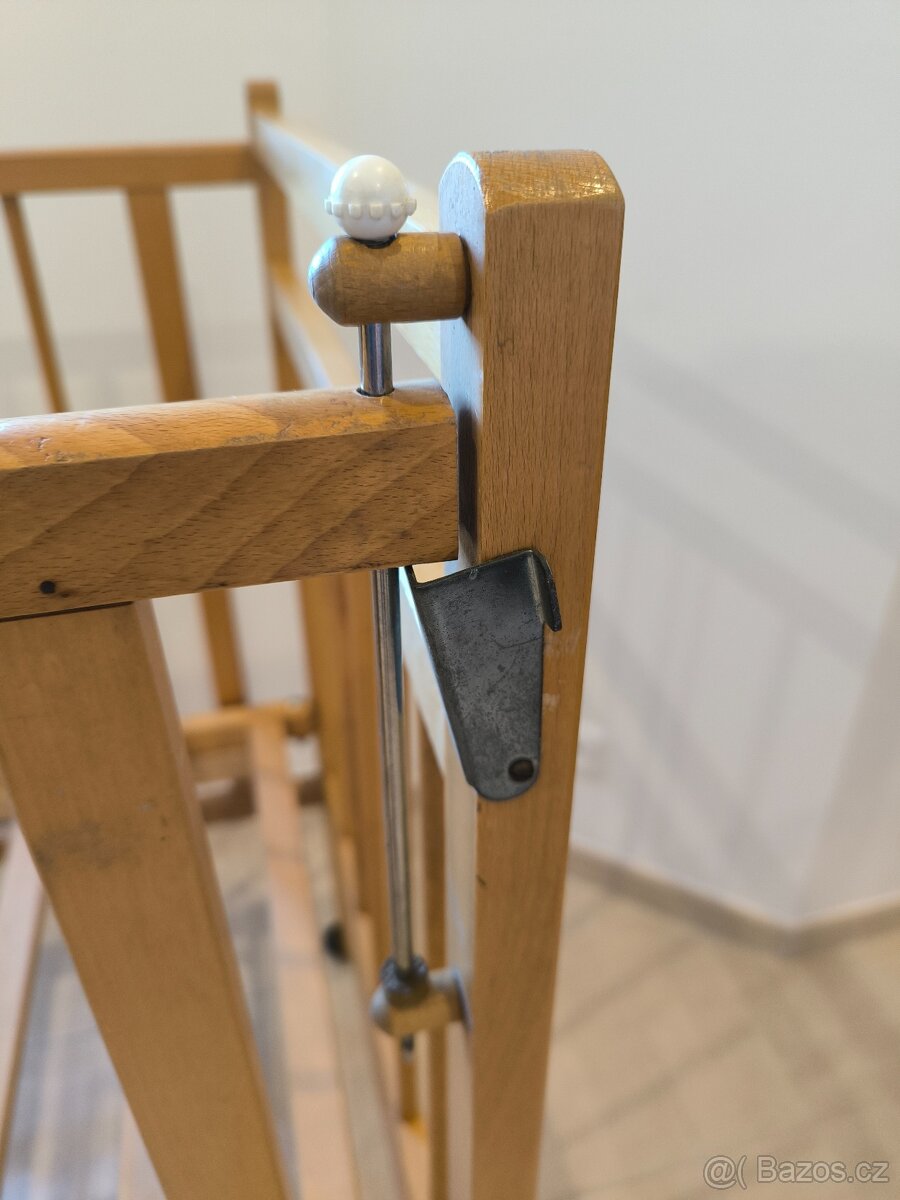 Dětská postýlka pro nejmenší - dřevěná klasika - 8