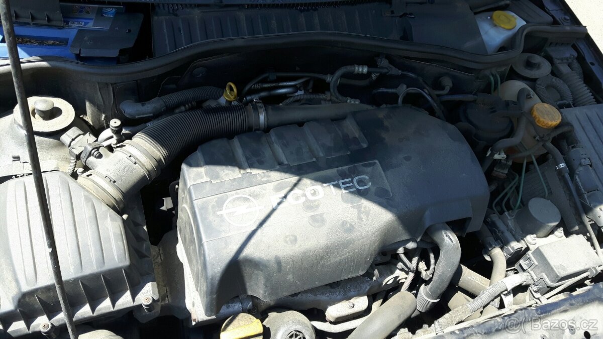 Opel Corsa 1.3 16V CDTi - 8