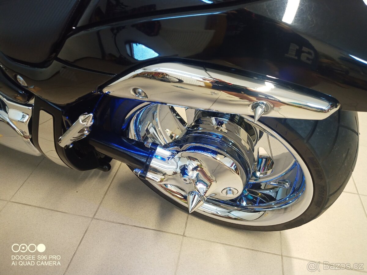 Suzuki Intruder M109R, M1800R - 8