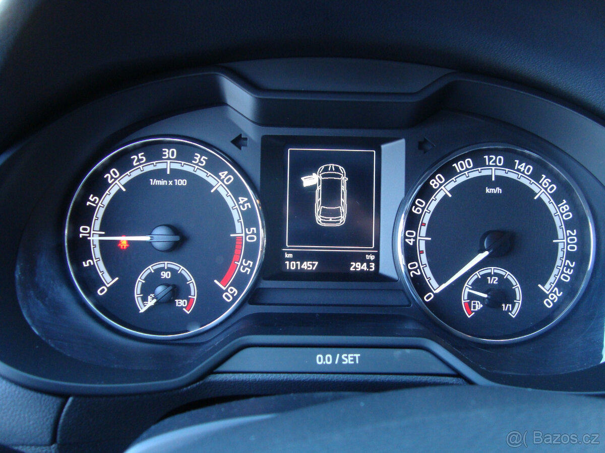 Škoda Octavia 3 combi 2.0TDi,101.400km - 8