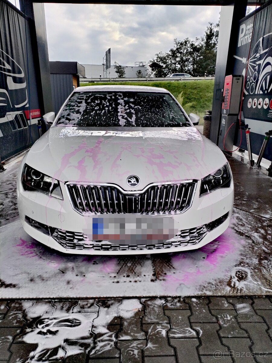 Superb3, 2,0,110kw ,2016 - 8