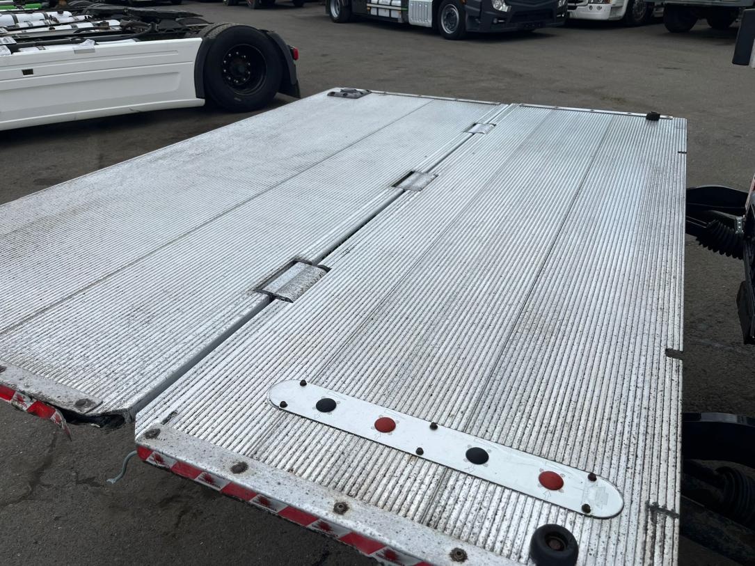 Mercedes-Benz ACTROS 1835 BDF AUTOMAT EURO VI Dhollandia DHS - 8