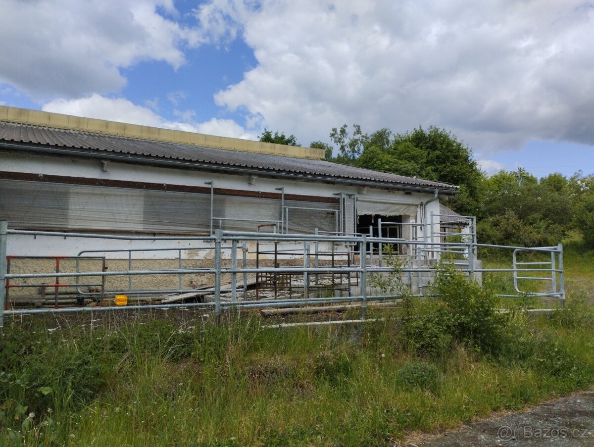 Zrušený zemědělský areál ke komerčnímu užití - 8