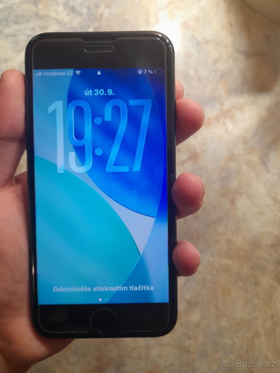 VYMĚNÍM IPHONE SE 2020 ZA IPHONE XS - 8