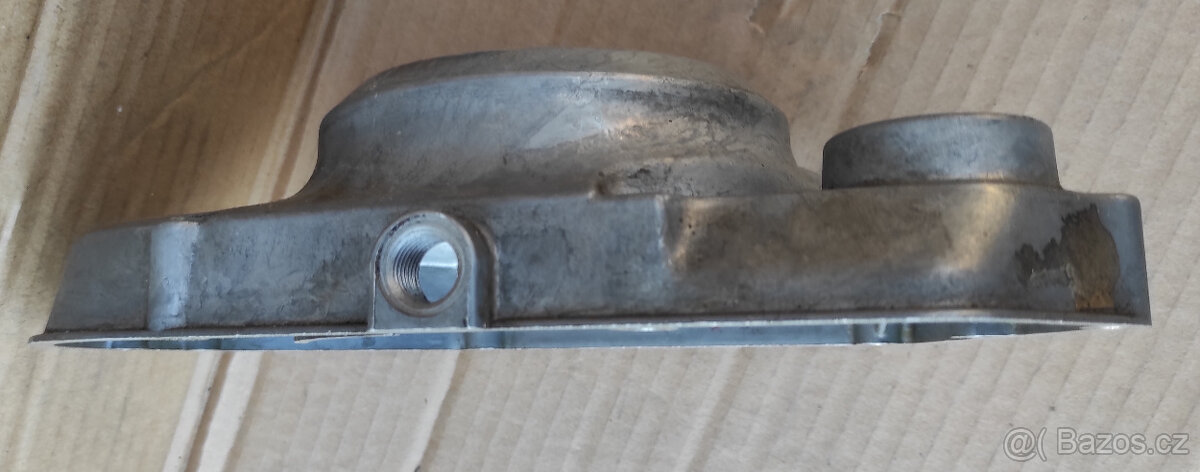 Víko spojky motoru Simson - 8