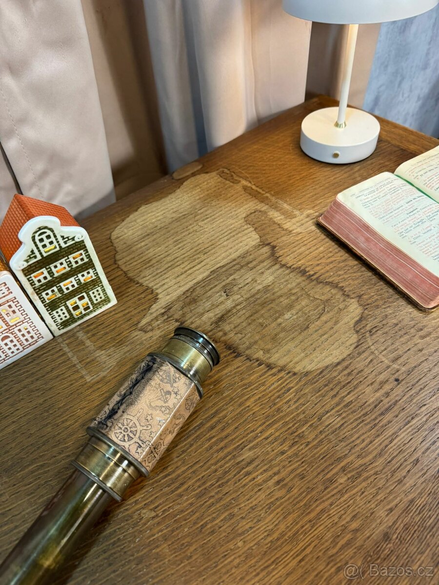 Starožitná komoda (141001) - 8