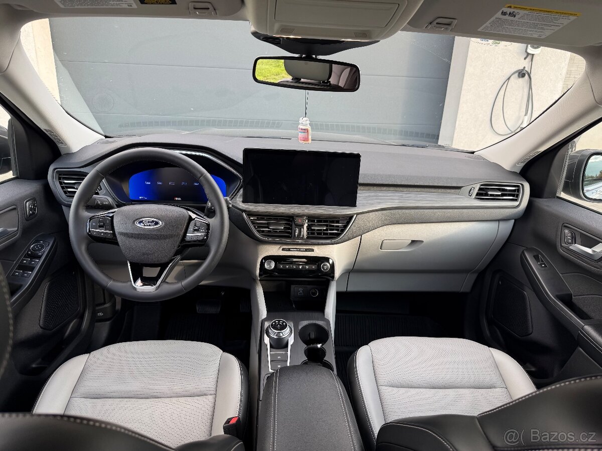 FORD KUGA 2.0 Ecoboost 4x4 PLATINUM 2023 - 8