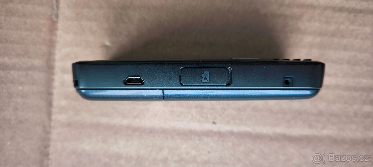 NOKIA N82 - 8