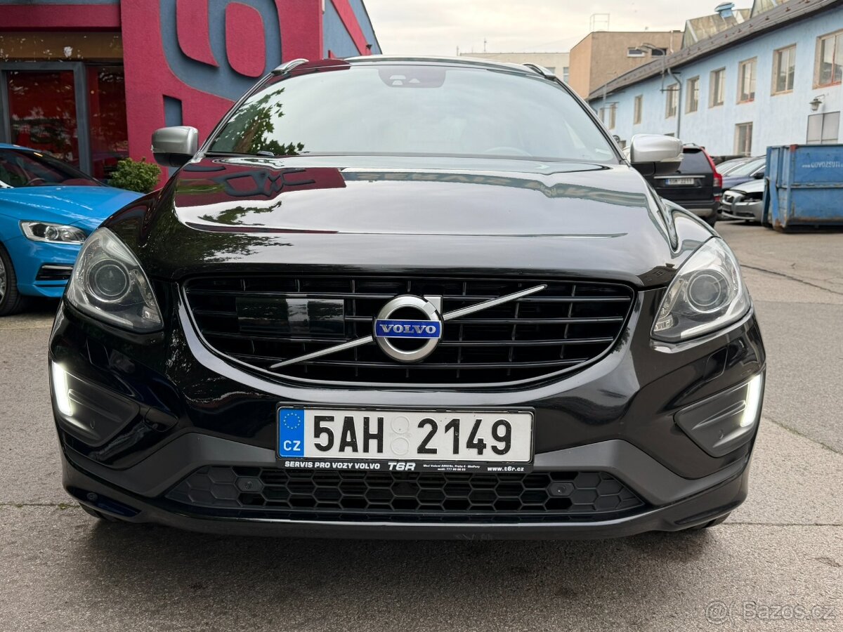 Volvo XC60 D5 AWD R-Design - 8