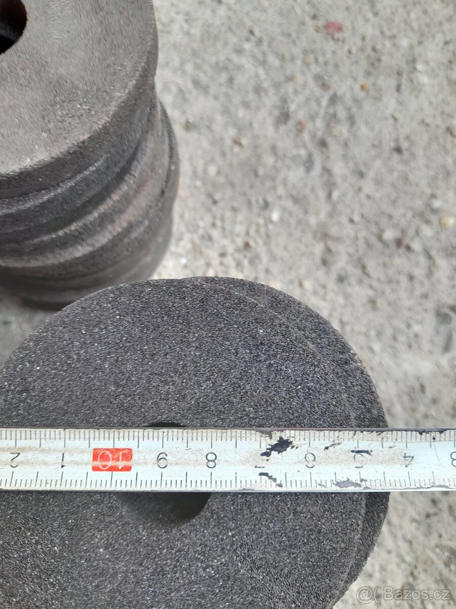 ŘEZNÉ A BRUSNÉ KOTOUČE - 8