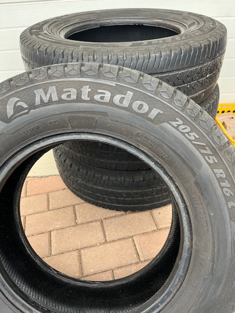 205/75R16 113/111R Continental a Matador - 8