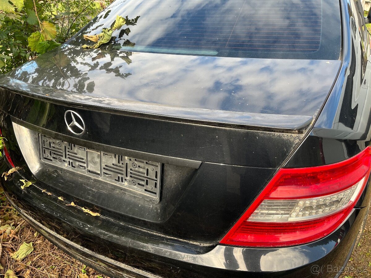 Mercedes w 204 320 cdi - 8