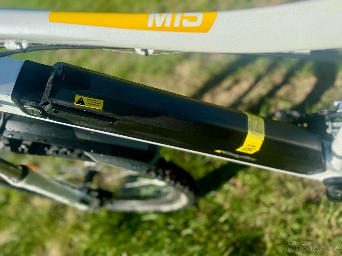 Elektrokolo EASYBIKE MI5 26" bílo-žluté - 8