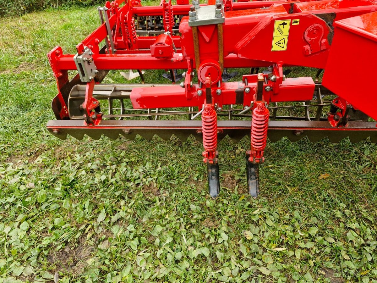 Prodám kompaktor Opall agri 4m, výborný stav - 8