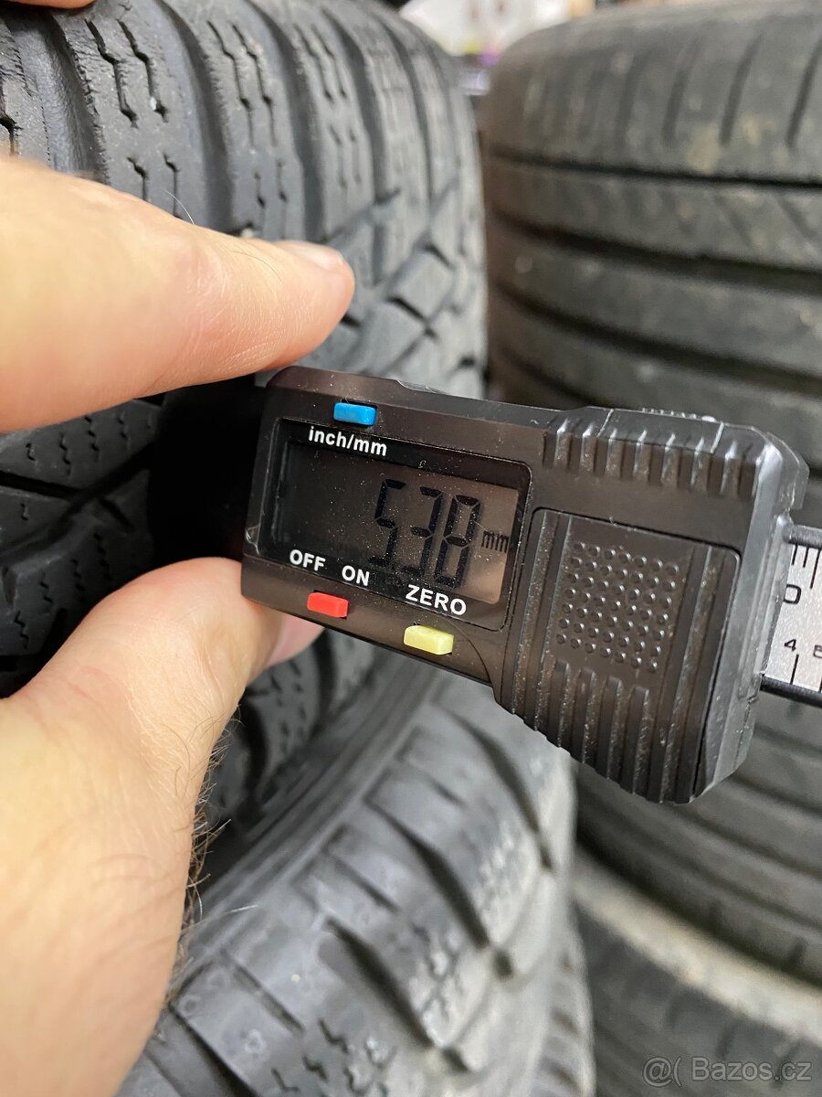 Set zimních pneu Nokian WR D4 na dojetí 165/60R15 - 8