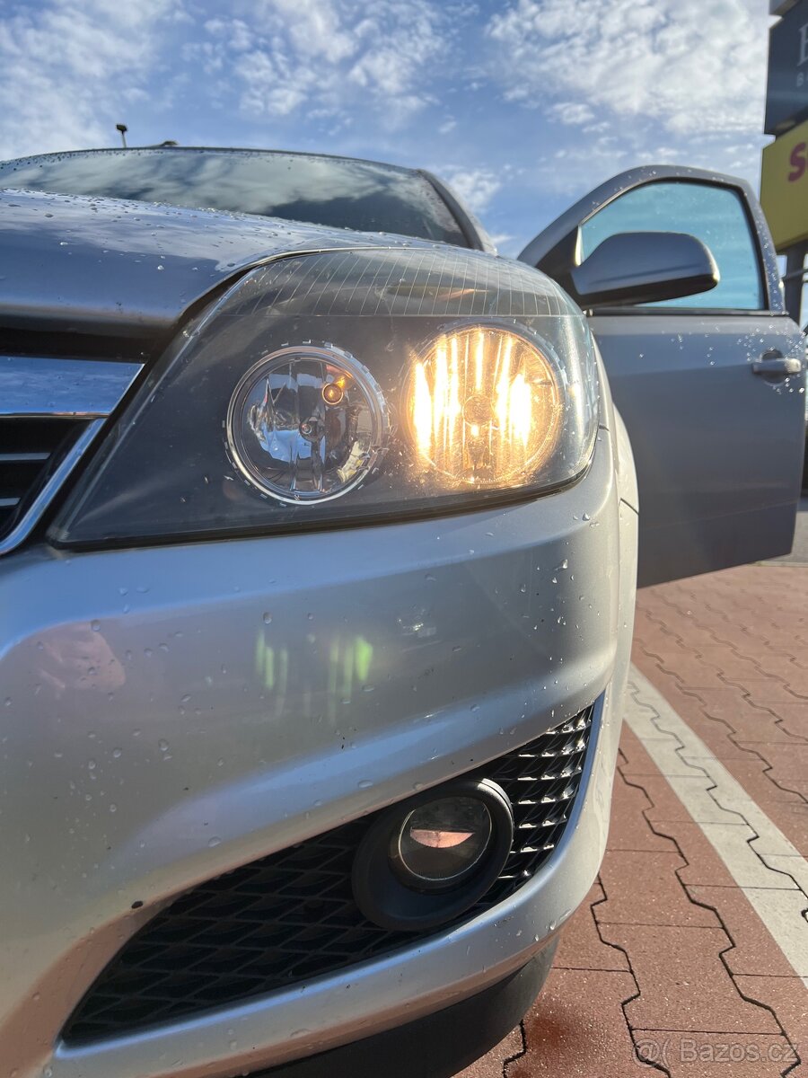 Opel Astra 1.6 Benzín - 8