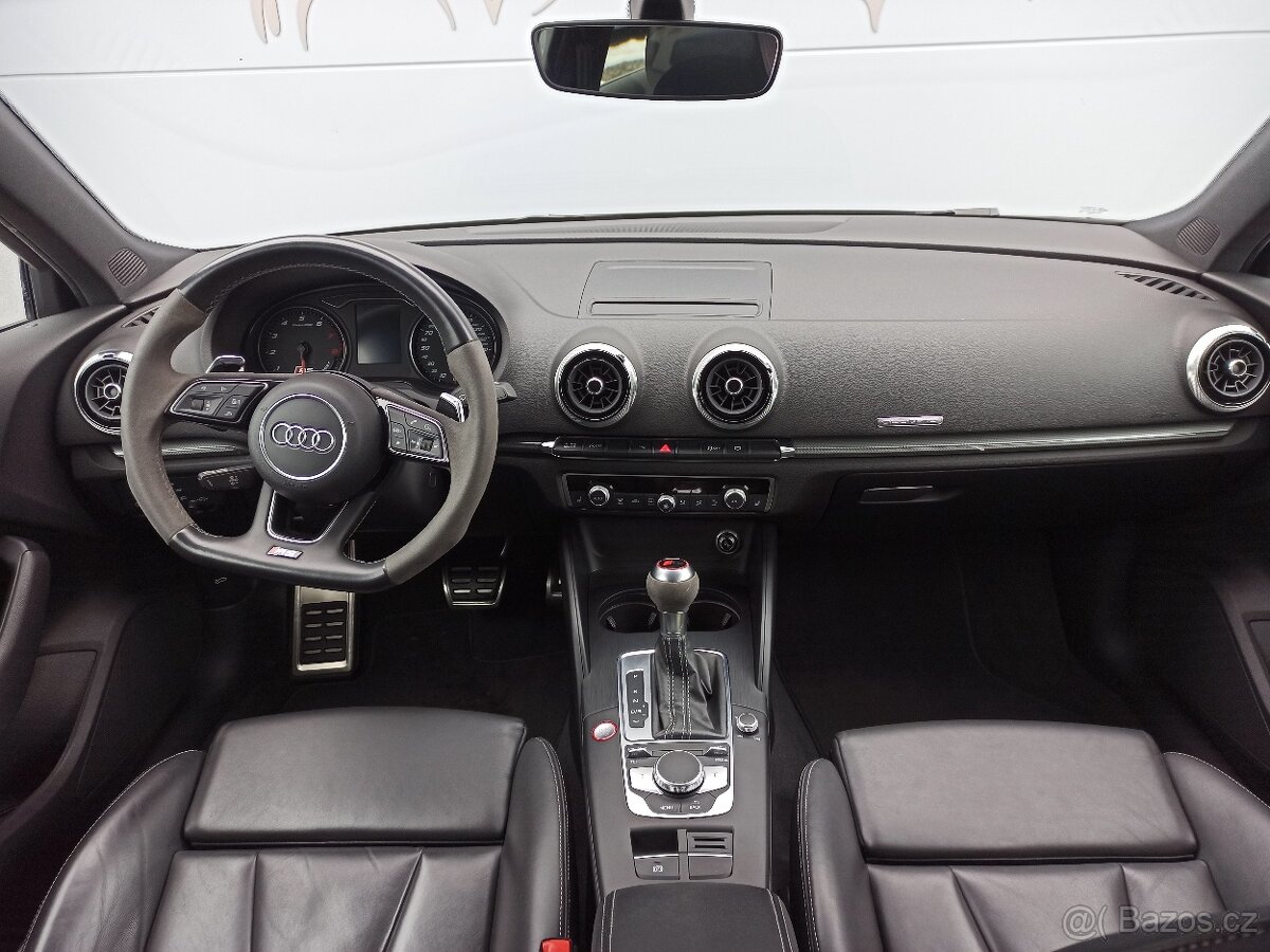 AUDI RS3 2.5TFSI BLACK EDITION - 8