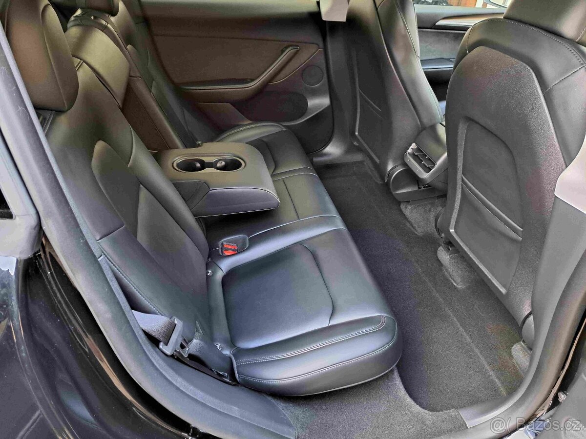 Tesla Model Y RWD - 1857 - 8