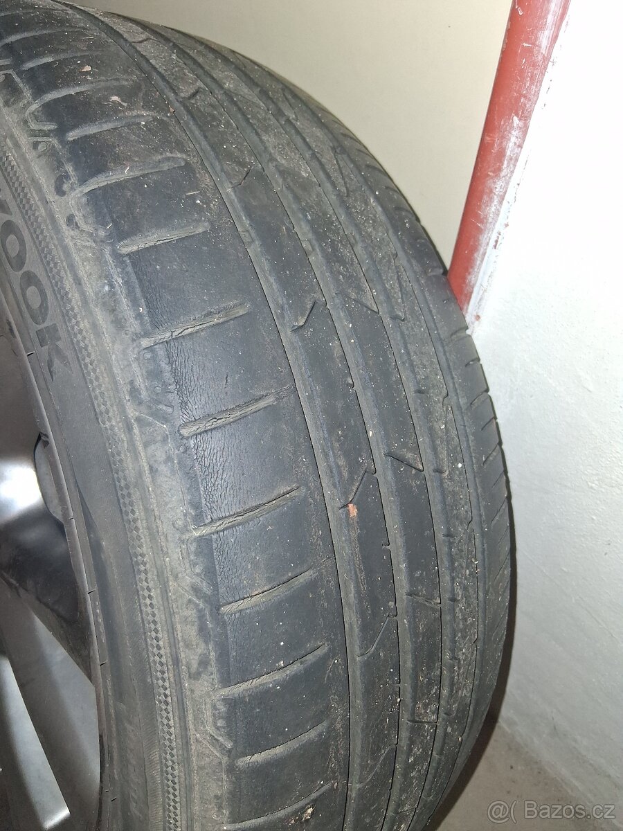 Prodám ALU kola MAZDA - 8