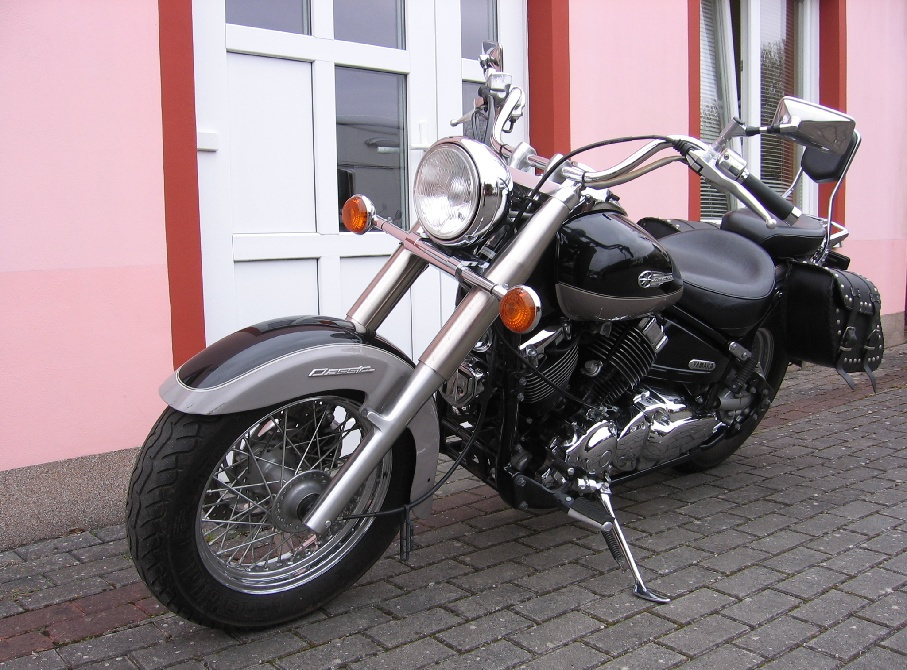 Yamaha XVS 650 Drag Star Classic - 8