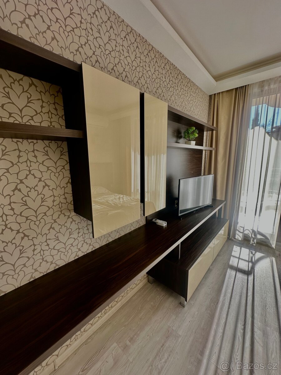 Prodej bytu v luxusním komplexu Slunečné pobřeží - 8