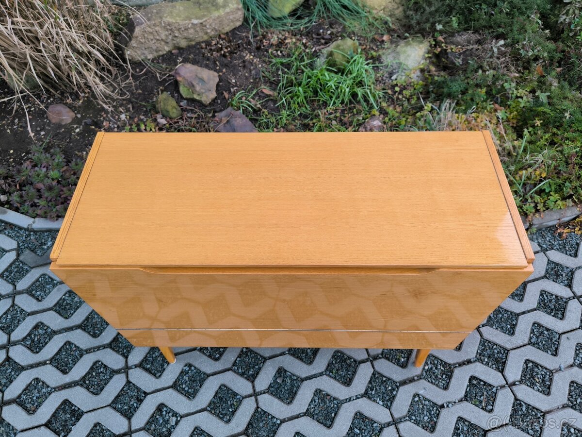 Retro skříňka na peřiny / komoda Jitona - 70. léta - 8