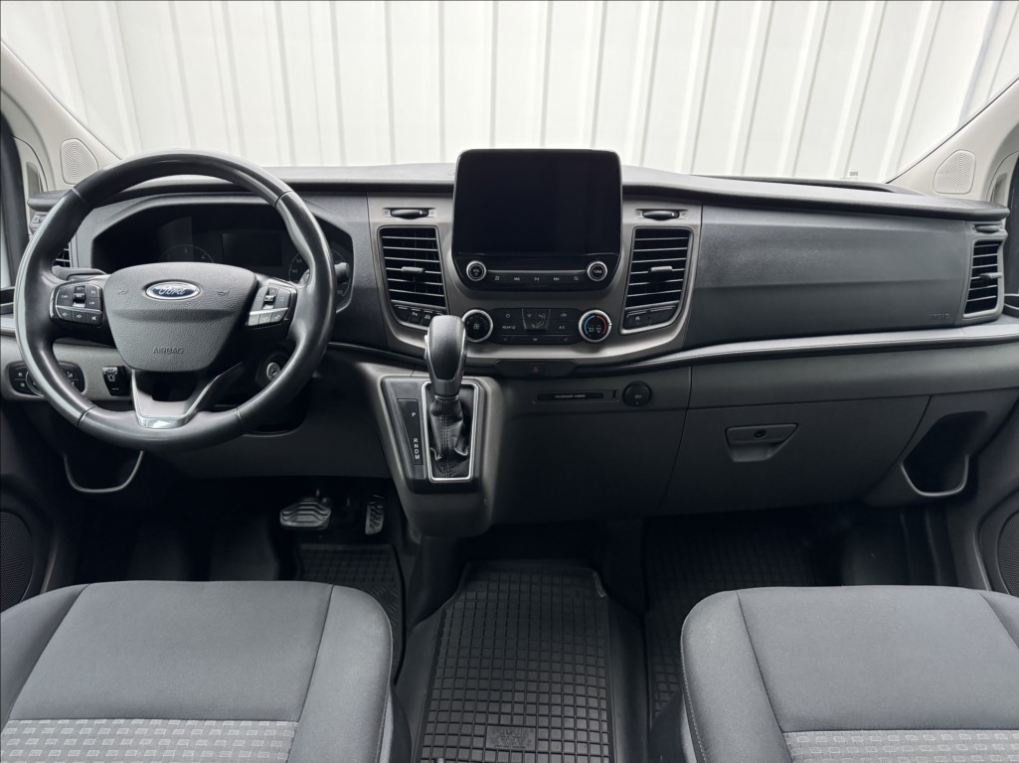 Prodávám Ford Transit Custom 2,0 TDCi 125kW L2 DPH 1.maj ČR - 8