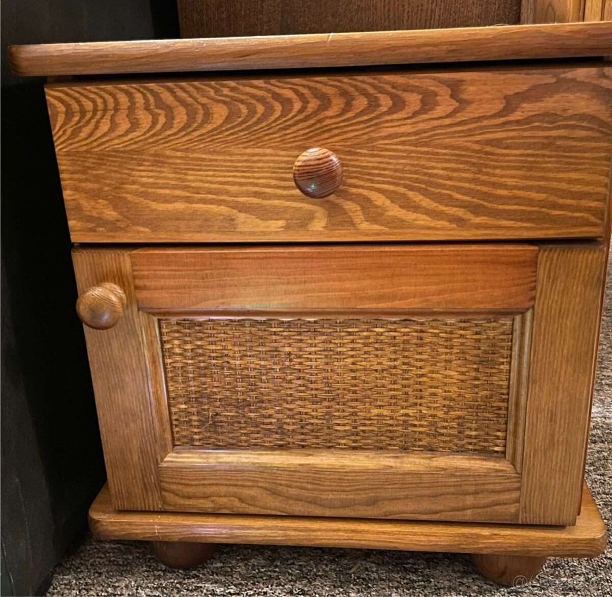 Celodřevěná ložnice komplet - 8