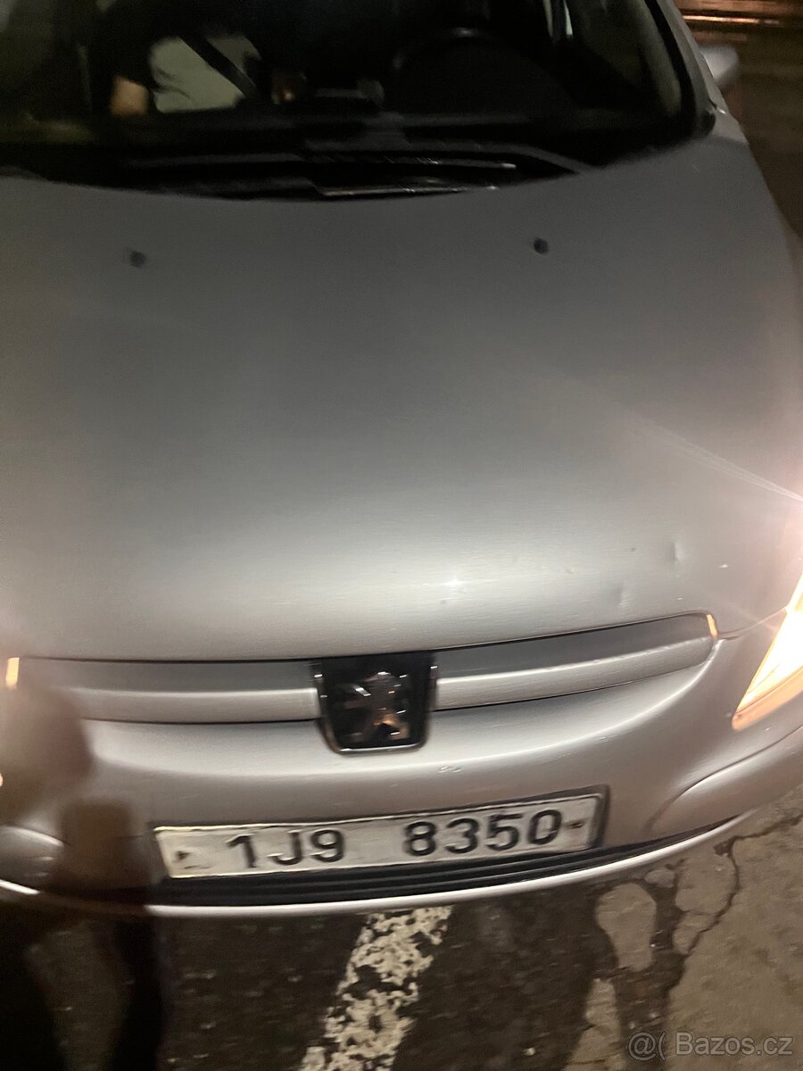 Peugeot 307 2.0 hdi 100 kw - 8