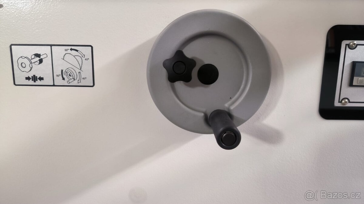 Formátovací pila SICAR SEGA 350 s předřezem a stolem 3,2 m - 8