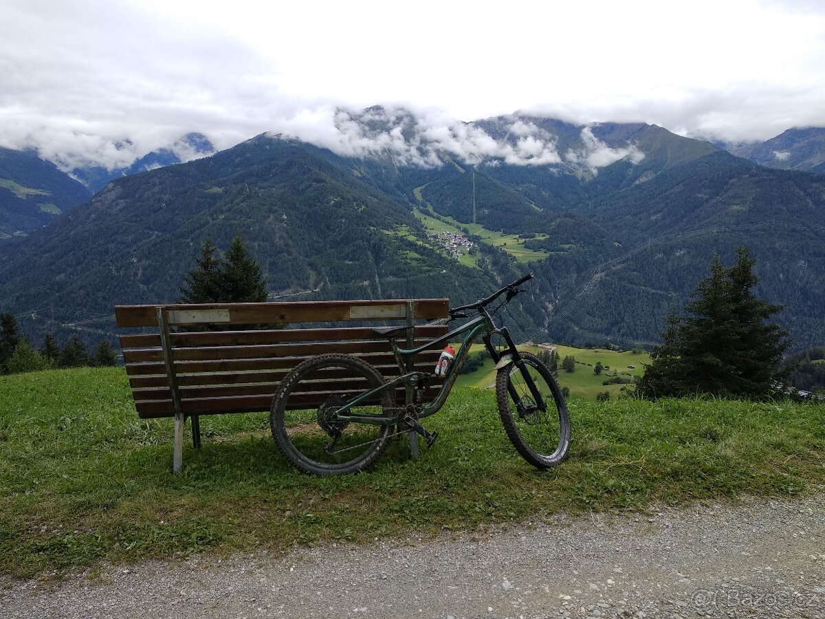 Giant REIGN 29 1 2020 - 8