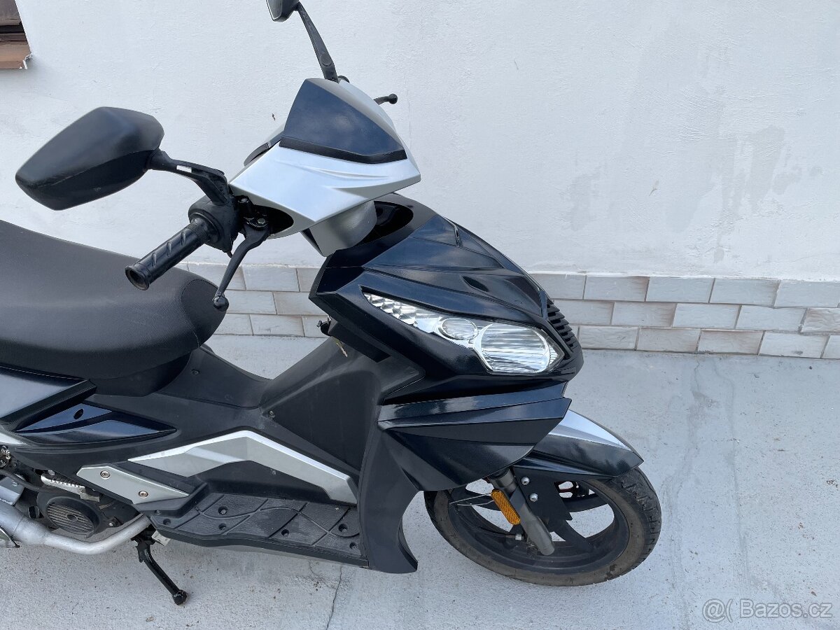 Skútr MAXON ARDOUR 125 - 8