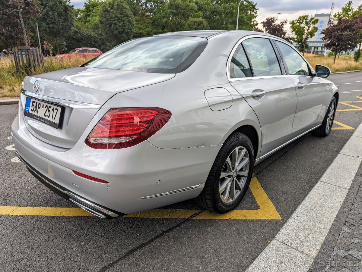 Mercedes-Benz Třídy E, 2016, 350d, DPH,vzduch,PANO - 8