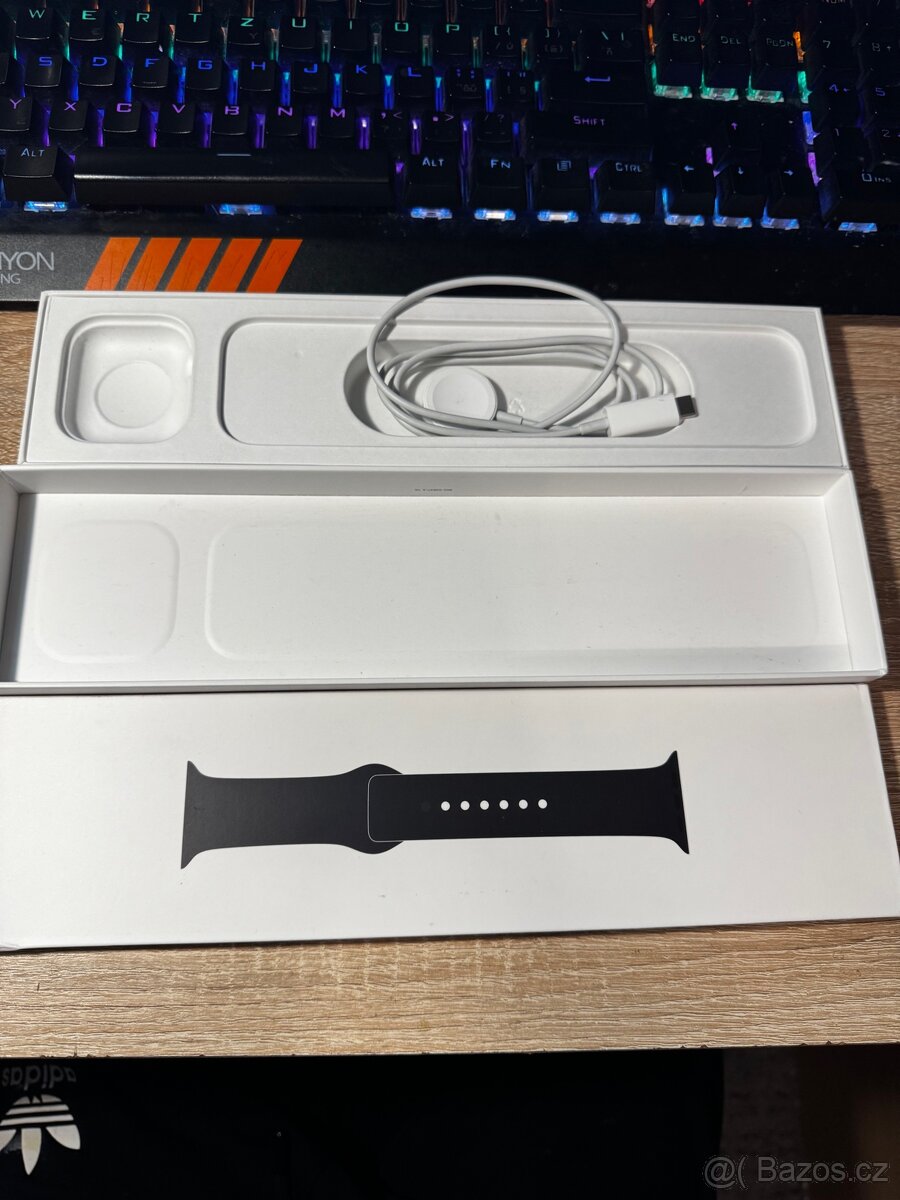 Apple Watch Series 6 - 8