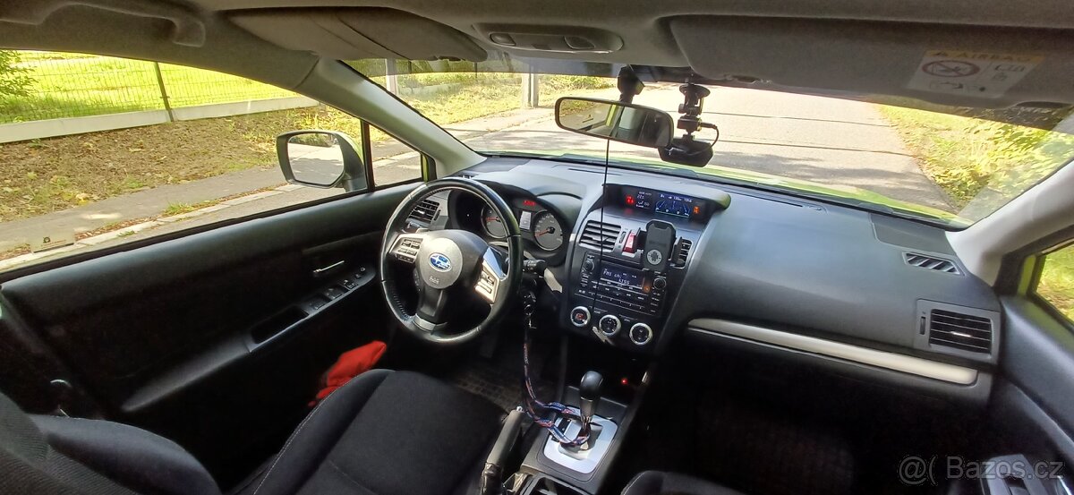 Subaru XV 2.0i 4x4 automat původ ČR 2014 - 8