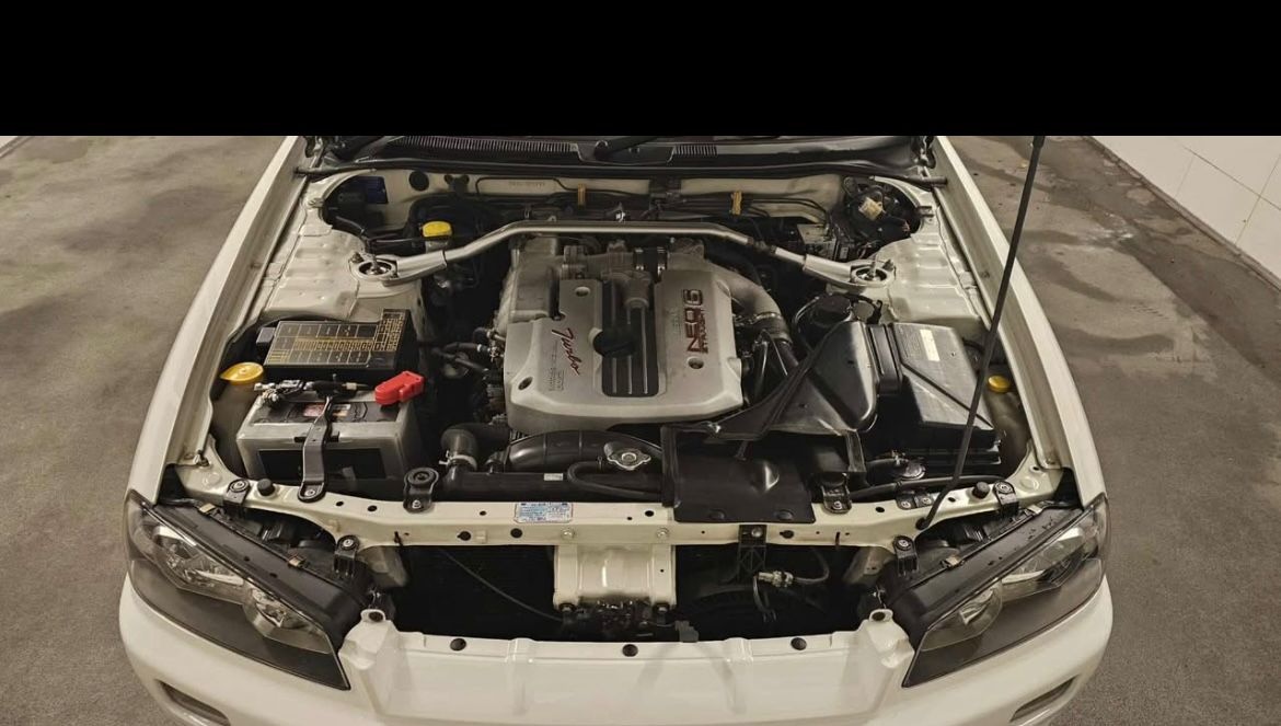 Nissan Skyline R34 - 8
