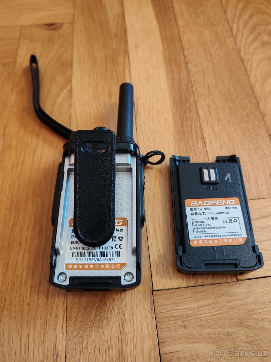 BAOFENG BF-V8A UHF 400-470MHz - micro USB nab. - 8