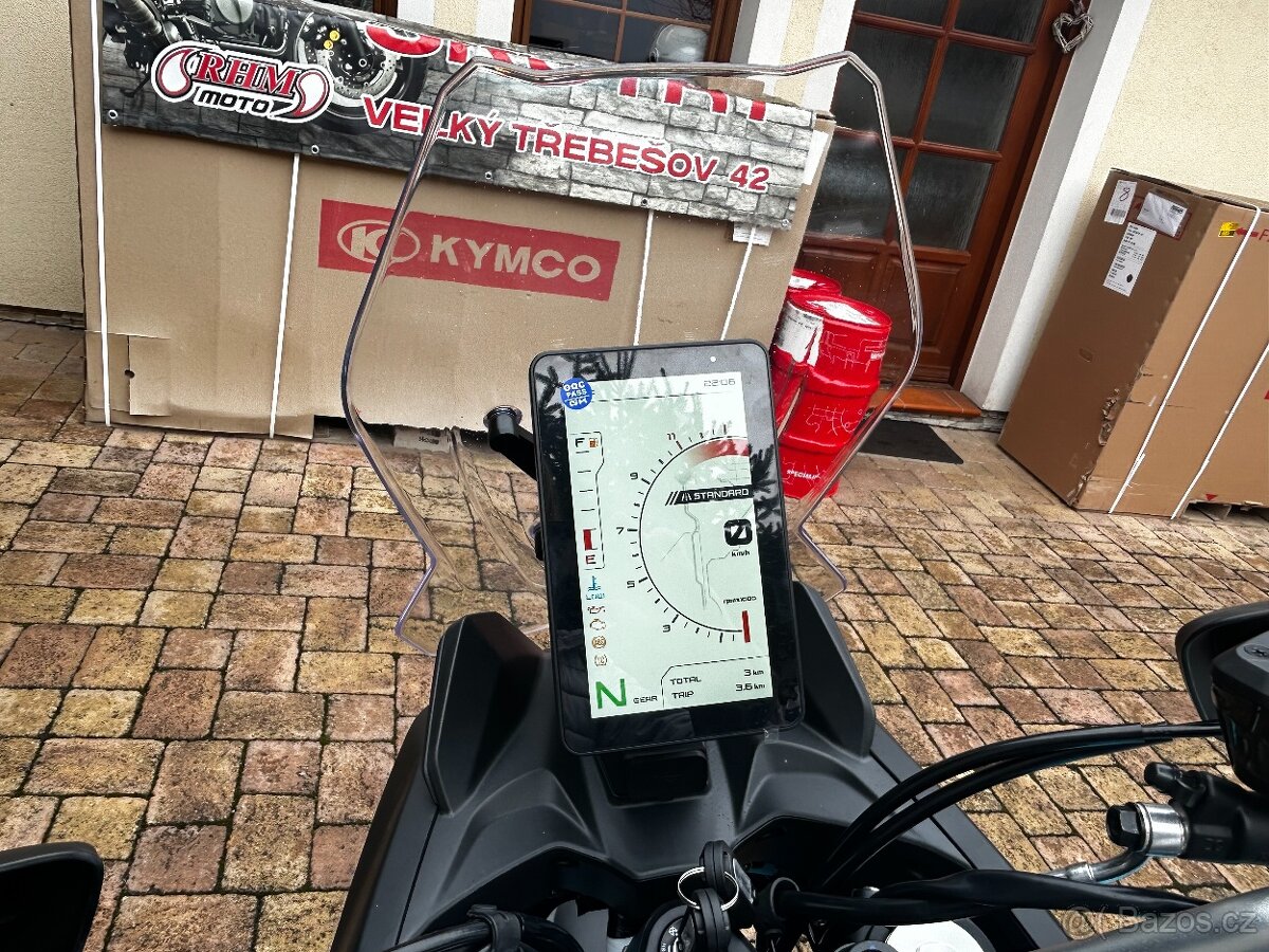 Morbidelli T352X - 8