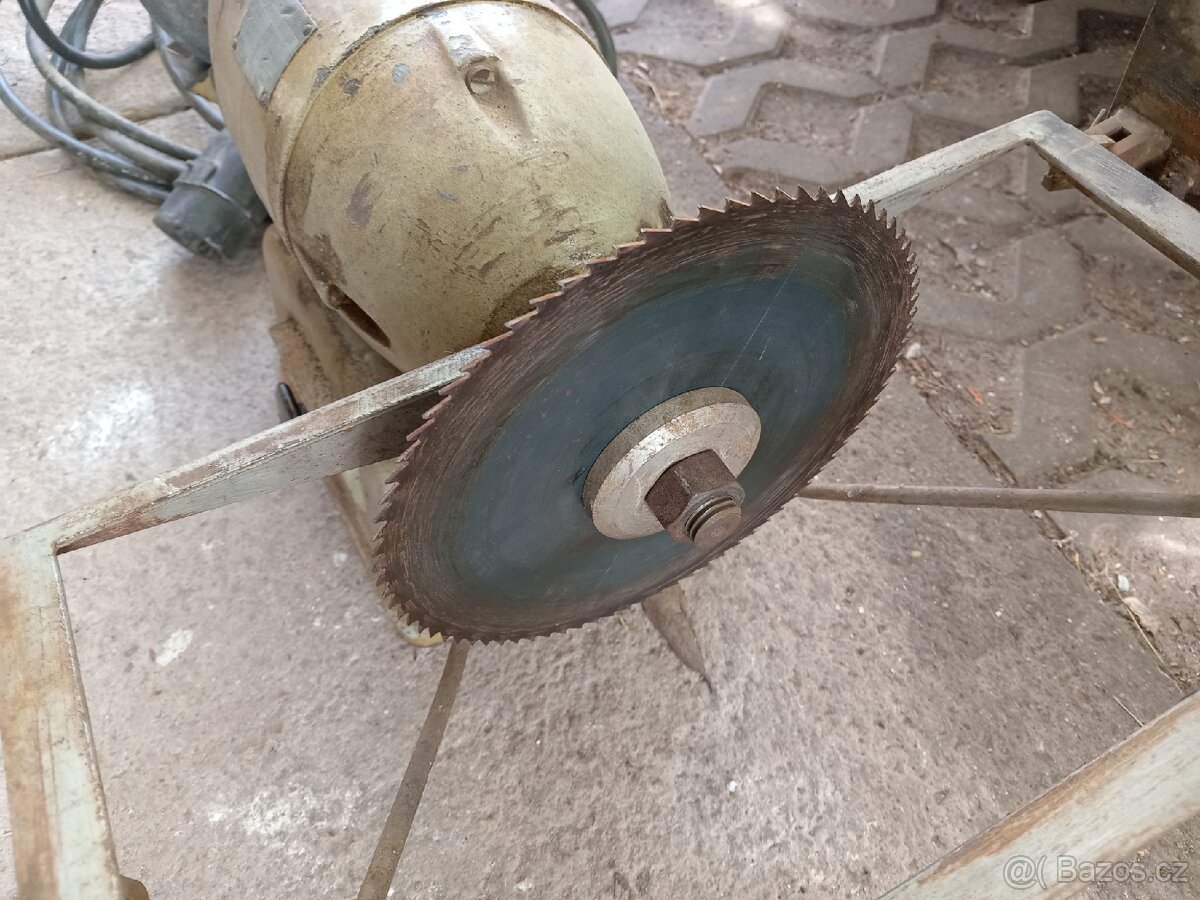 Stolní bruska s pilou MEZ Brno - 8