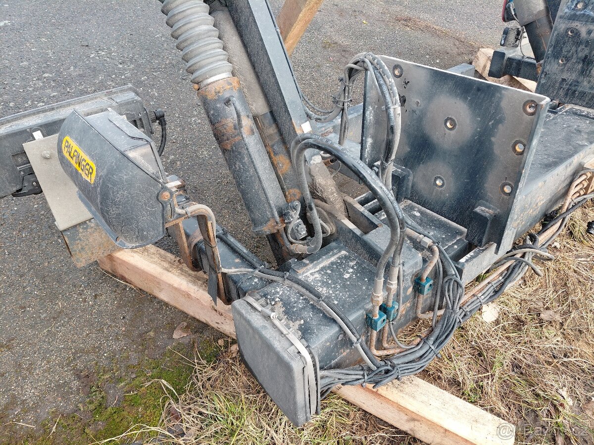 Hydraulické čelo rv2017 1500 kg - 8