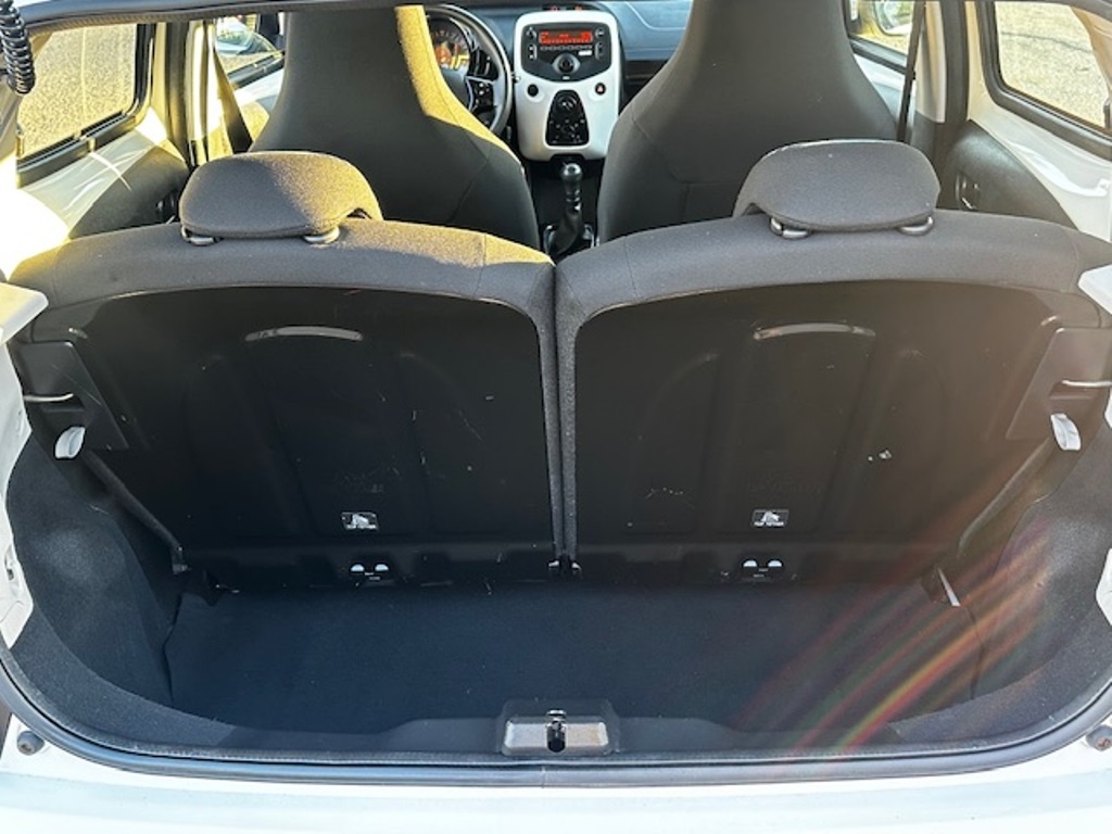 Citroen C1 1.2i, r.2018, 5-ti dveř, 1.majitel, STK, klima - 8