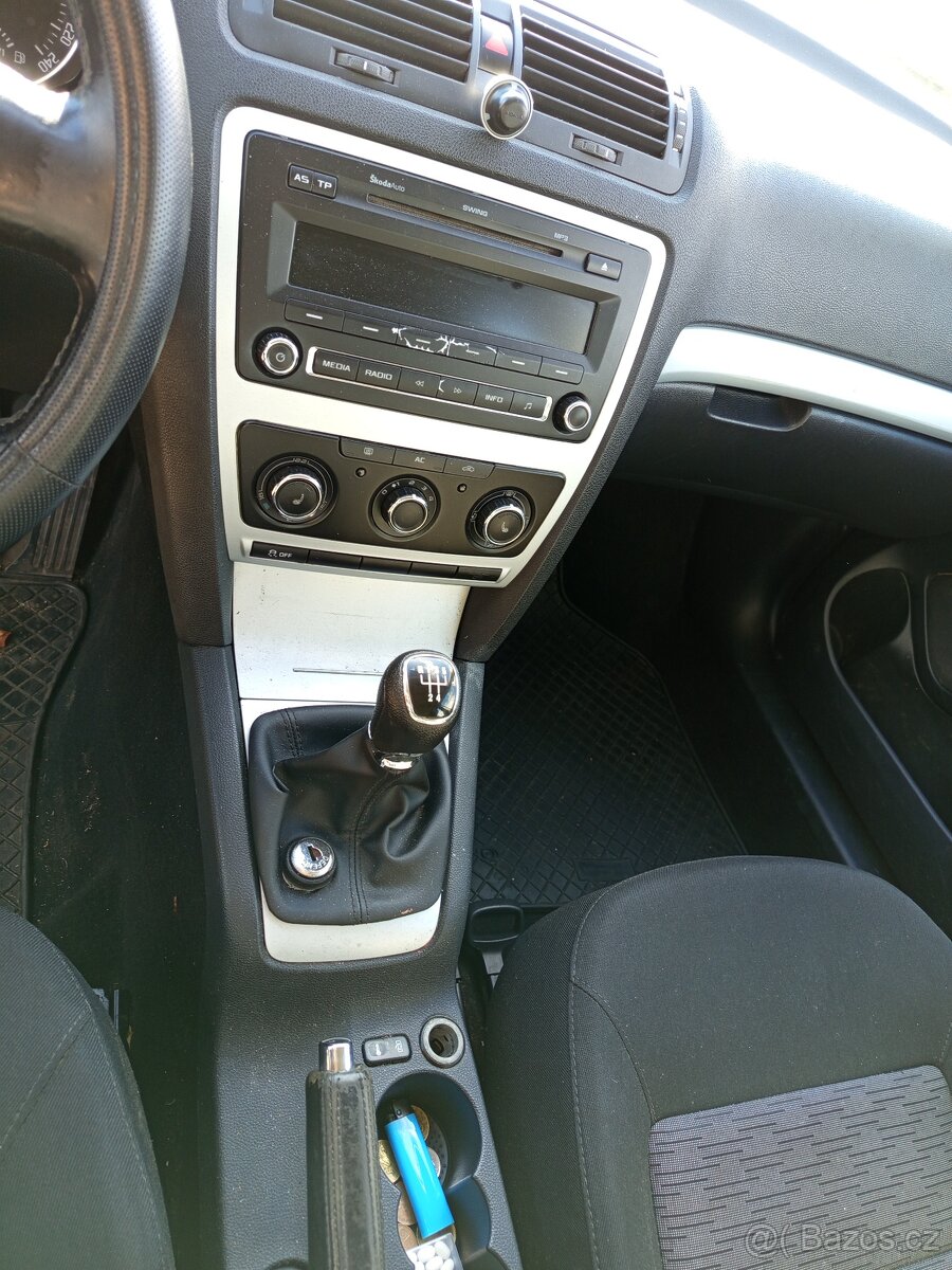 Škoda Octavia 2 facelift - 8