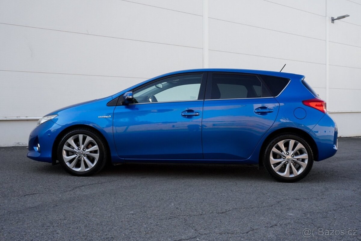 Toyota Auris 1.8i/Hybrid/Pano/NAVI/ - 8
