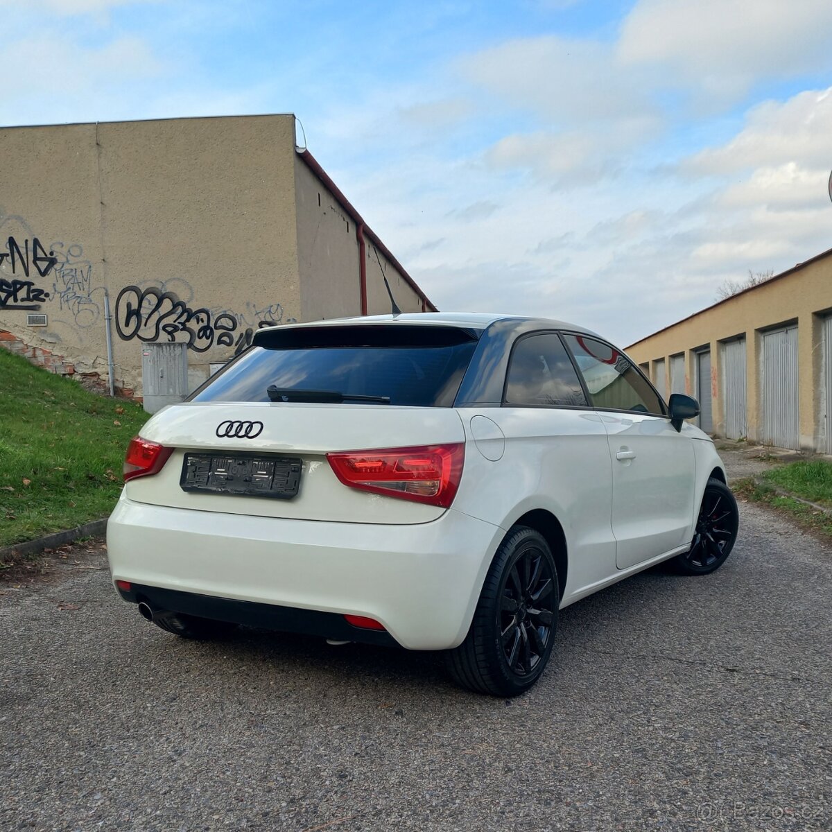 Audi A1 1.2tfsi,114tkm,Klima,Tempo,Navi,Výhřev,Nová TK - 8