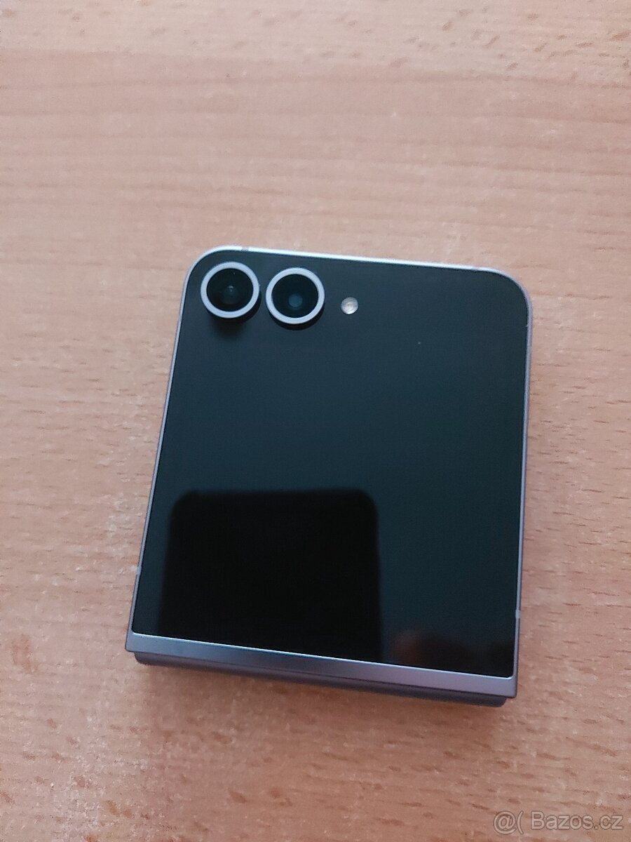 Samsung Galaxy Z Flip 6 5G 512GB záruka 11 - 8