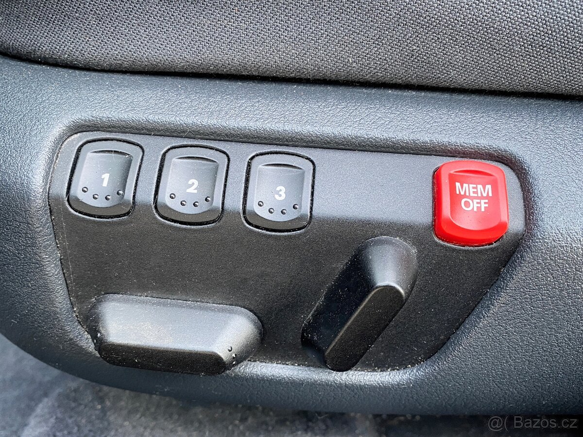 Škoda Octavia 1.9TDI 66kW (90PS) - BUSINESS EDITION - 8