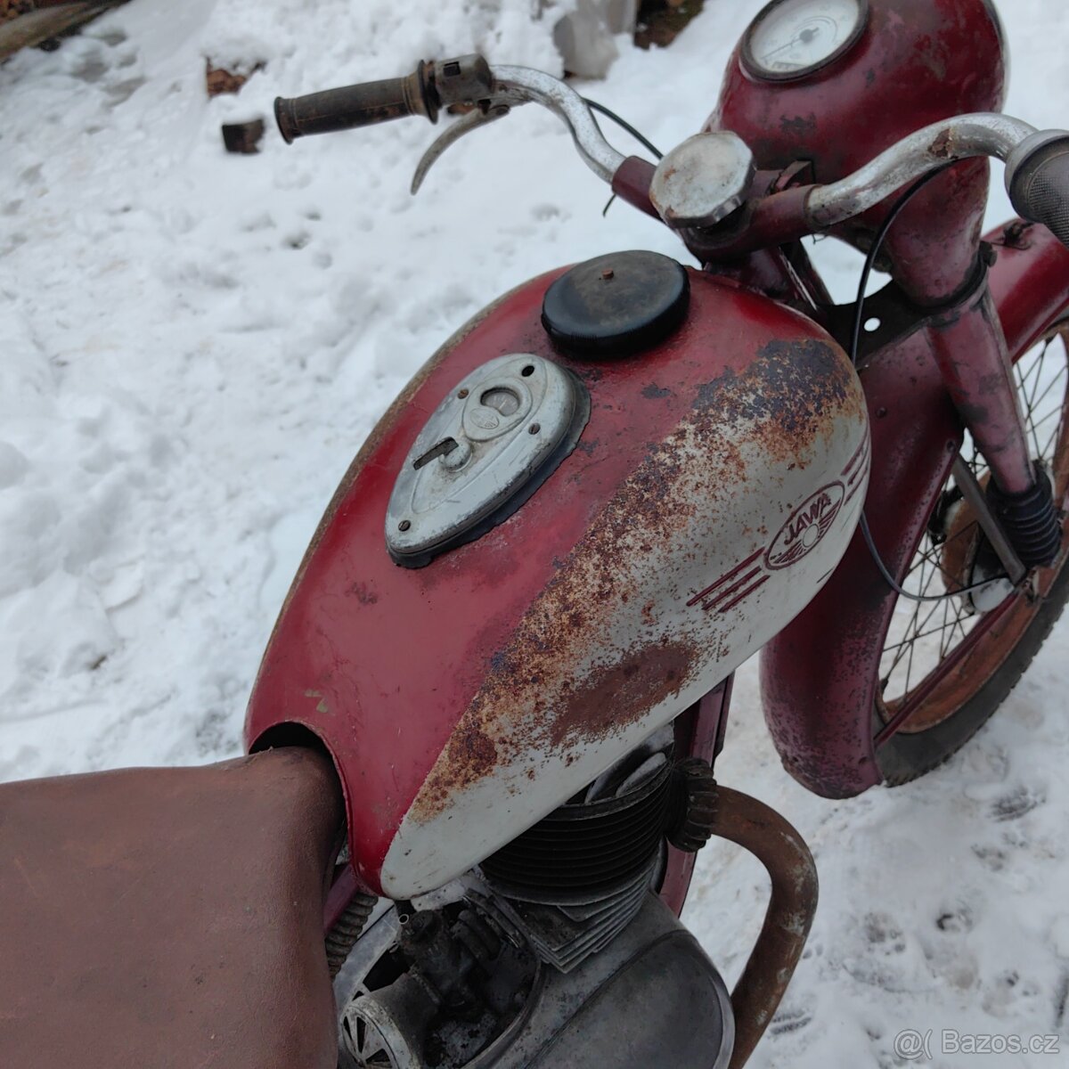 Jawa perak komunista - 8