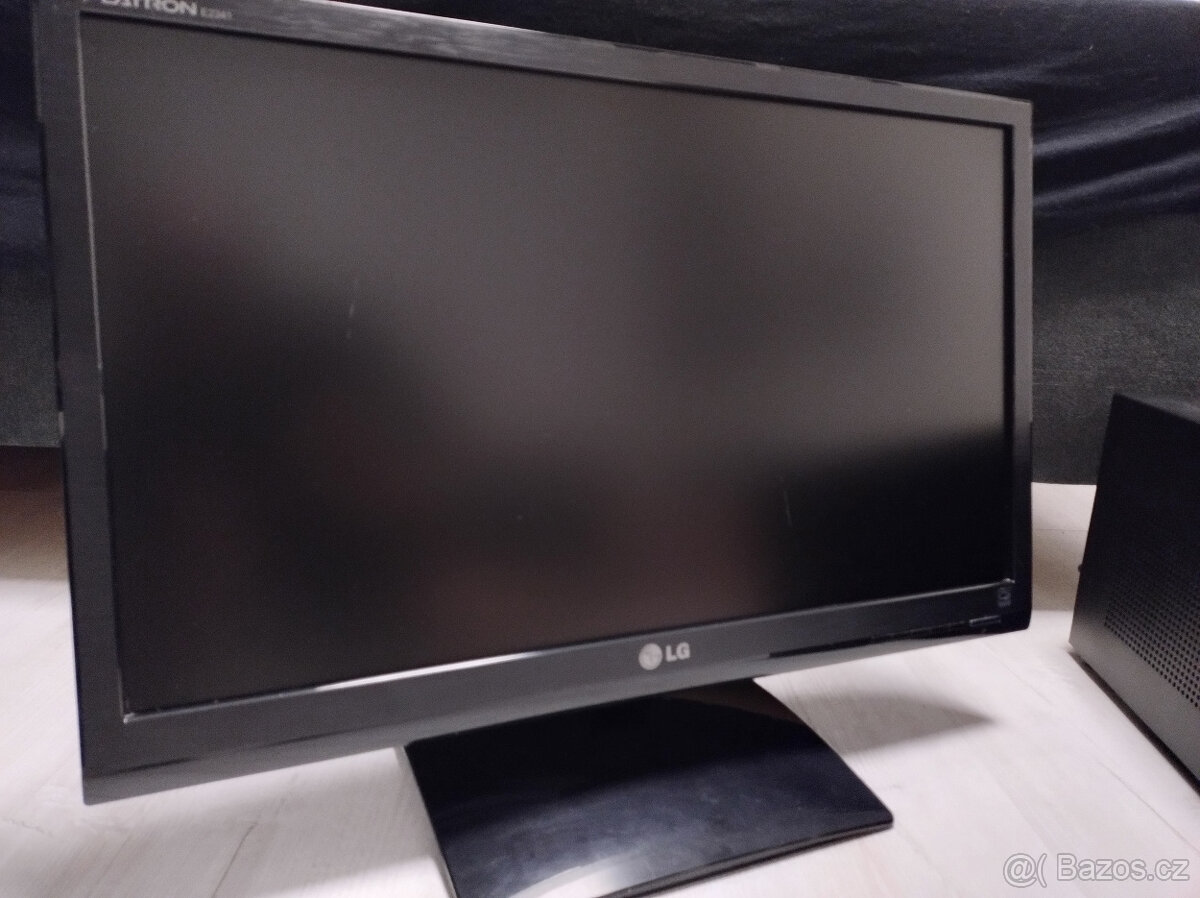 PC mini set Ryzen 3 2200G + ZDARMA Monitor LG - 8